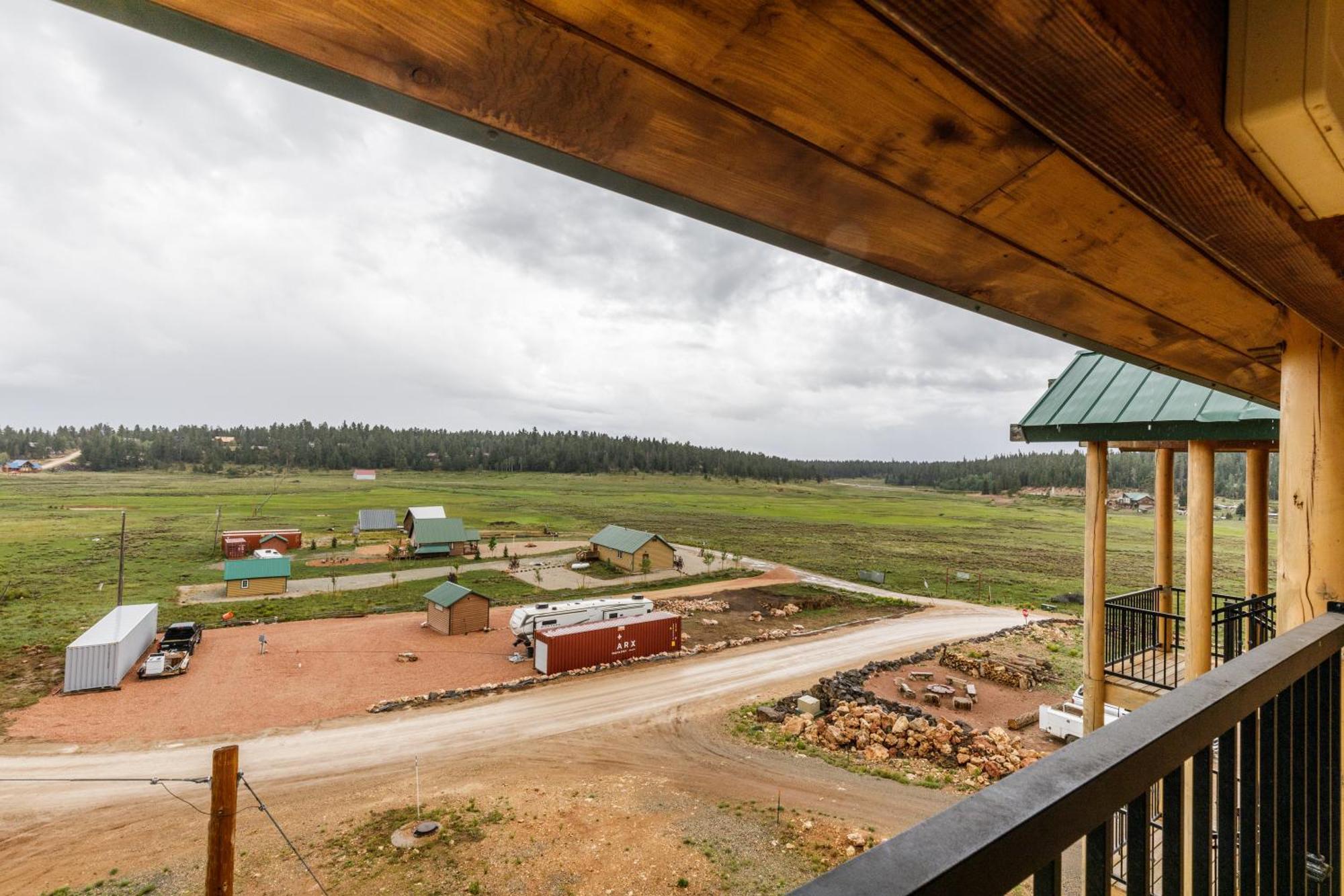The Lodge At Duck Creek Duck Creek Village المظهر الخارجي الصورة