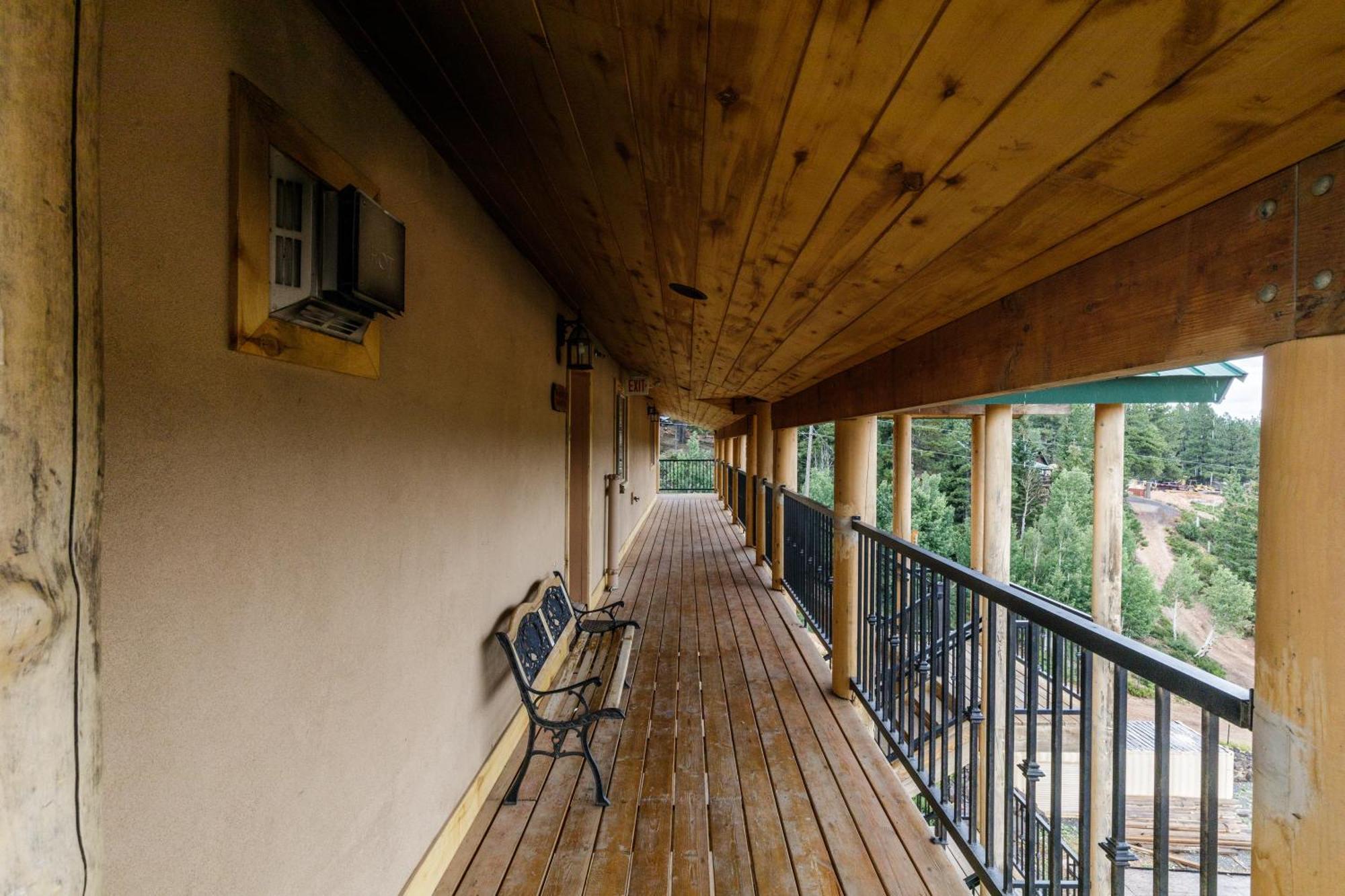 The Lodge At Duck Creek Duck Creek Village المظهر الخارجي الصورة