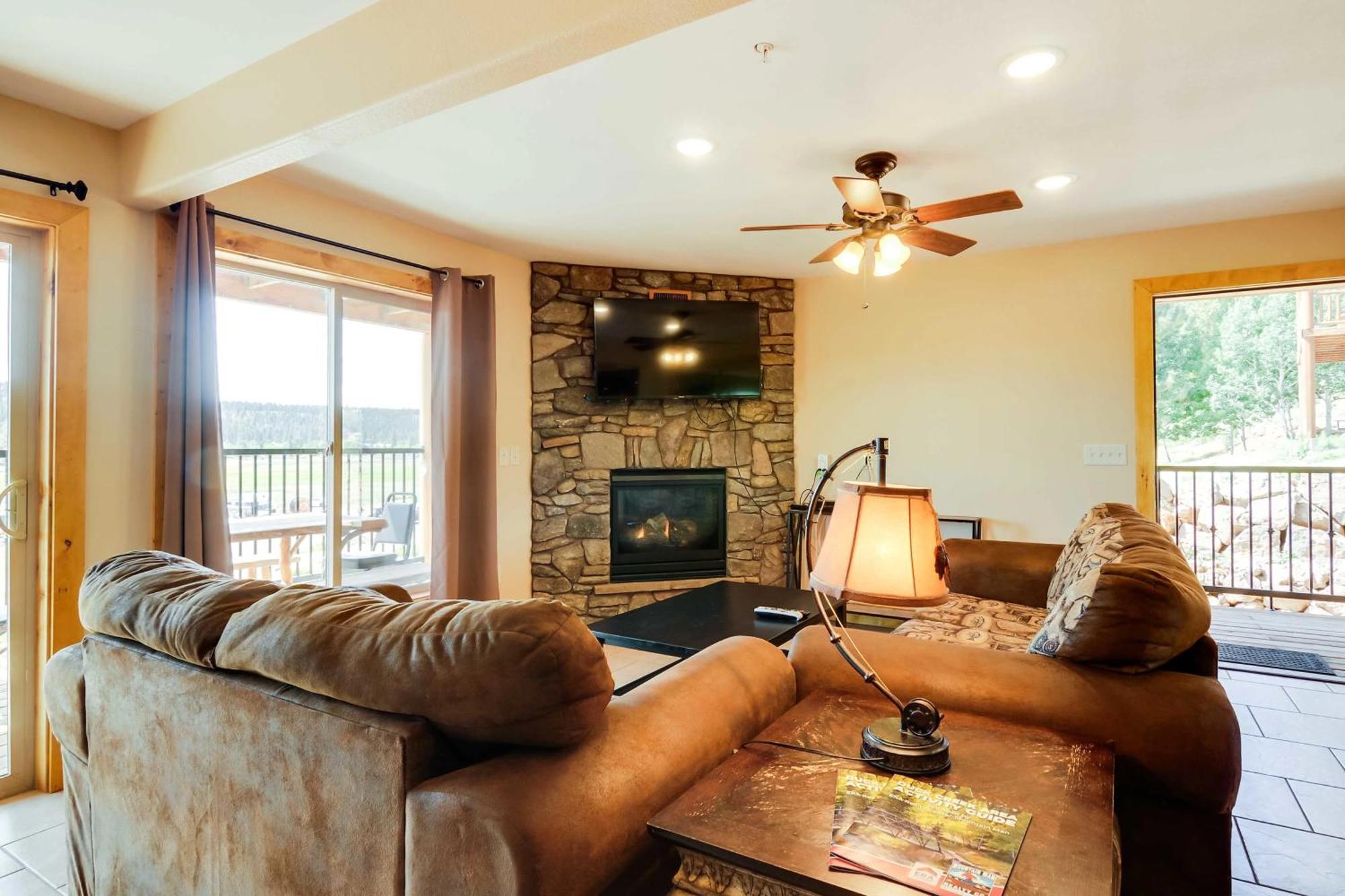 The Lodge At Duck Creek Duck Creek Village المظهر الخارجي الصورة